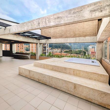 30 Living Suites Medellín Esterno foto