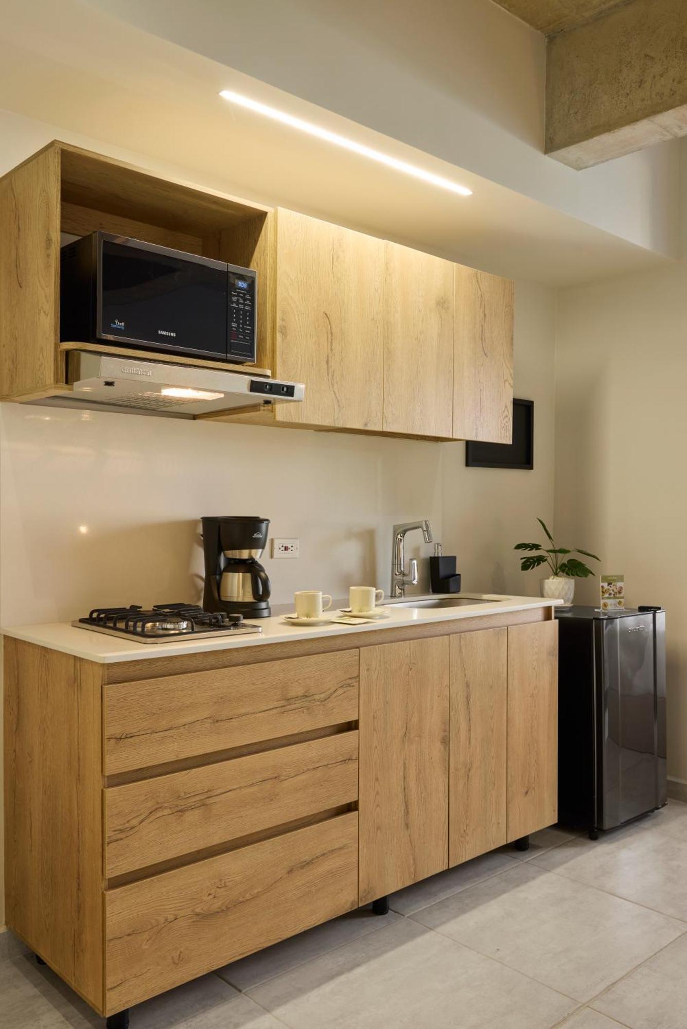 30 Living Suites Medellín Esterno foto