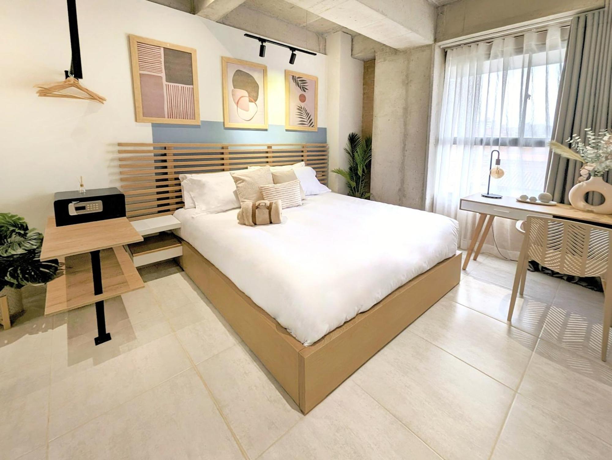 30 Living Suites Medellín Esterno foto